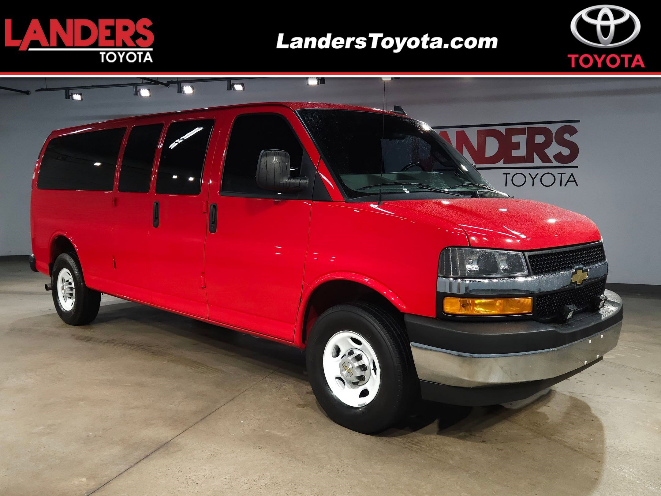 Express Passenger Van Chevy Express 2021 2021 Chevrolet Conversion