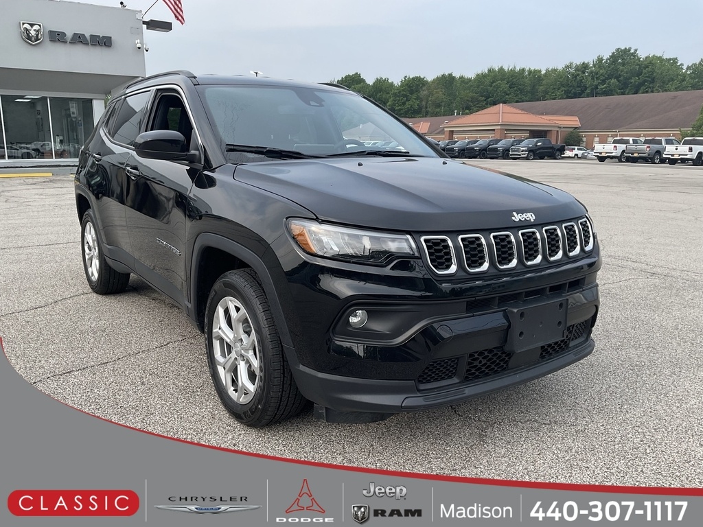 2024 Jeep Compass Latitude's photo