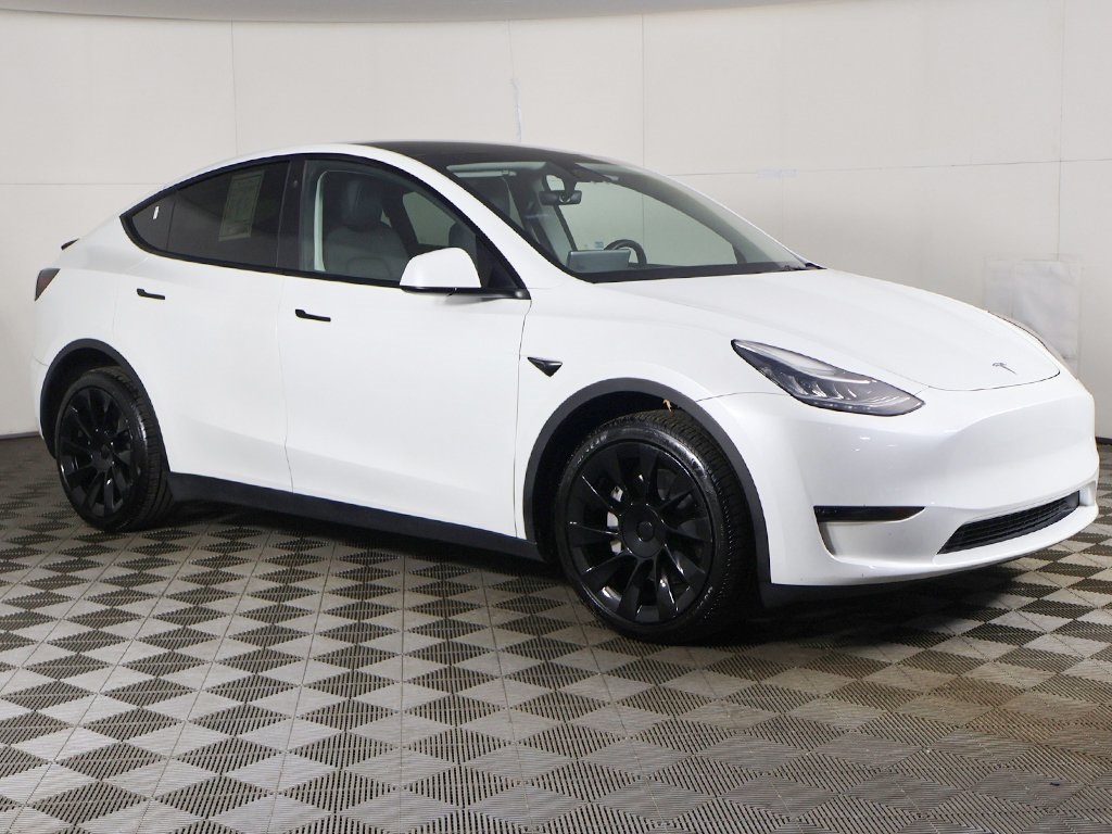 Used 2023 Tesla Model Y Long Range with VIN 7SAYGDEE5PA083589 for sale in Bedford, OH
