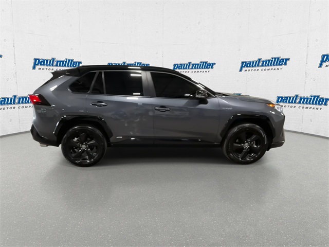 2019 Toyota RAV4 Hybrid XSE photo 13