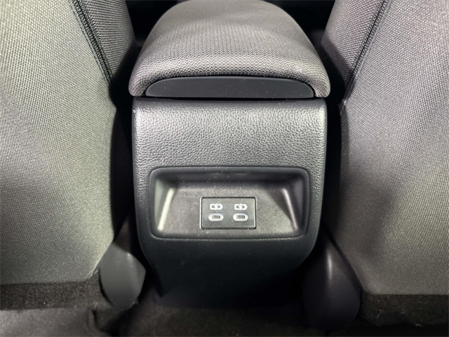 2023 Toyota Corolla LE photo 14