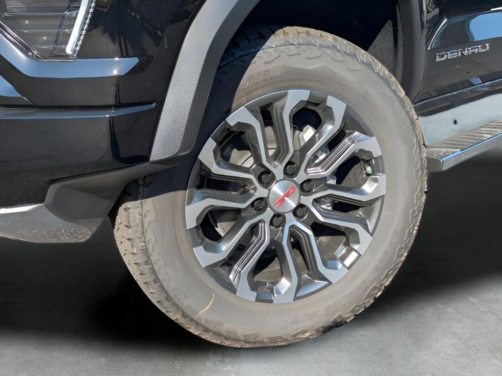 2026 Gmc Canyon Denali photo 2