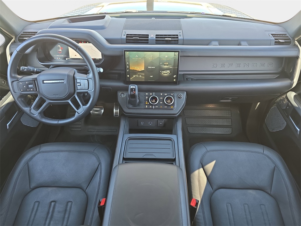 2023 Land Rover Defender 130 X photo 7