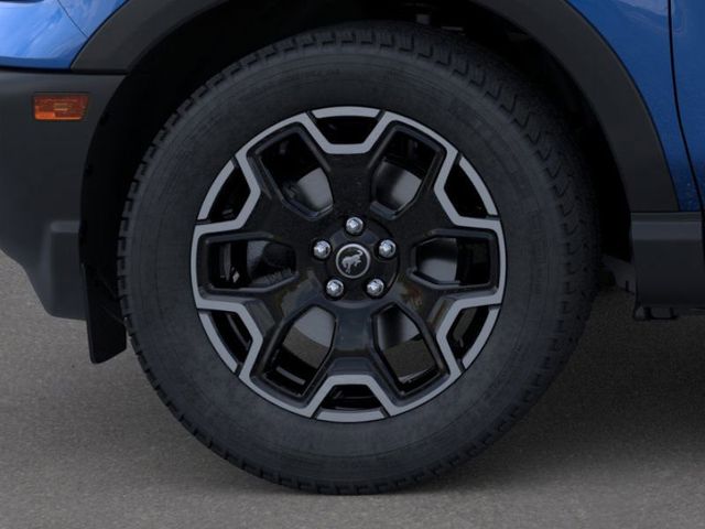 2025 Ford Bronco Sport Outer Banks photo 18