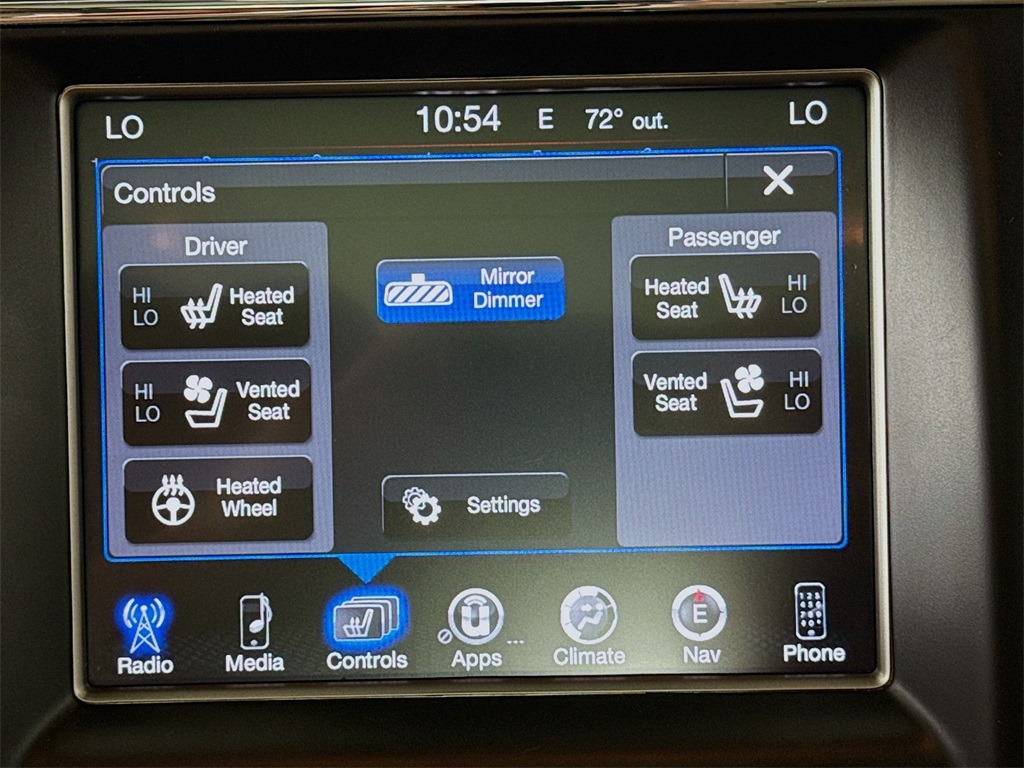 2015 Jeep Grand Cherokee Overland photo 20