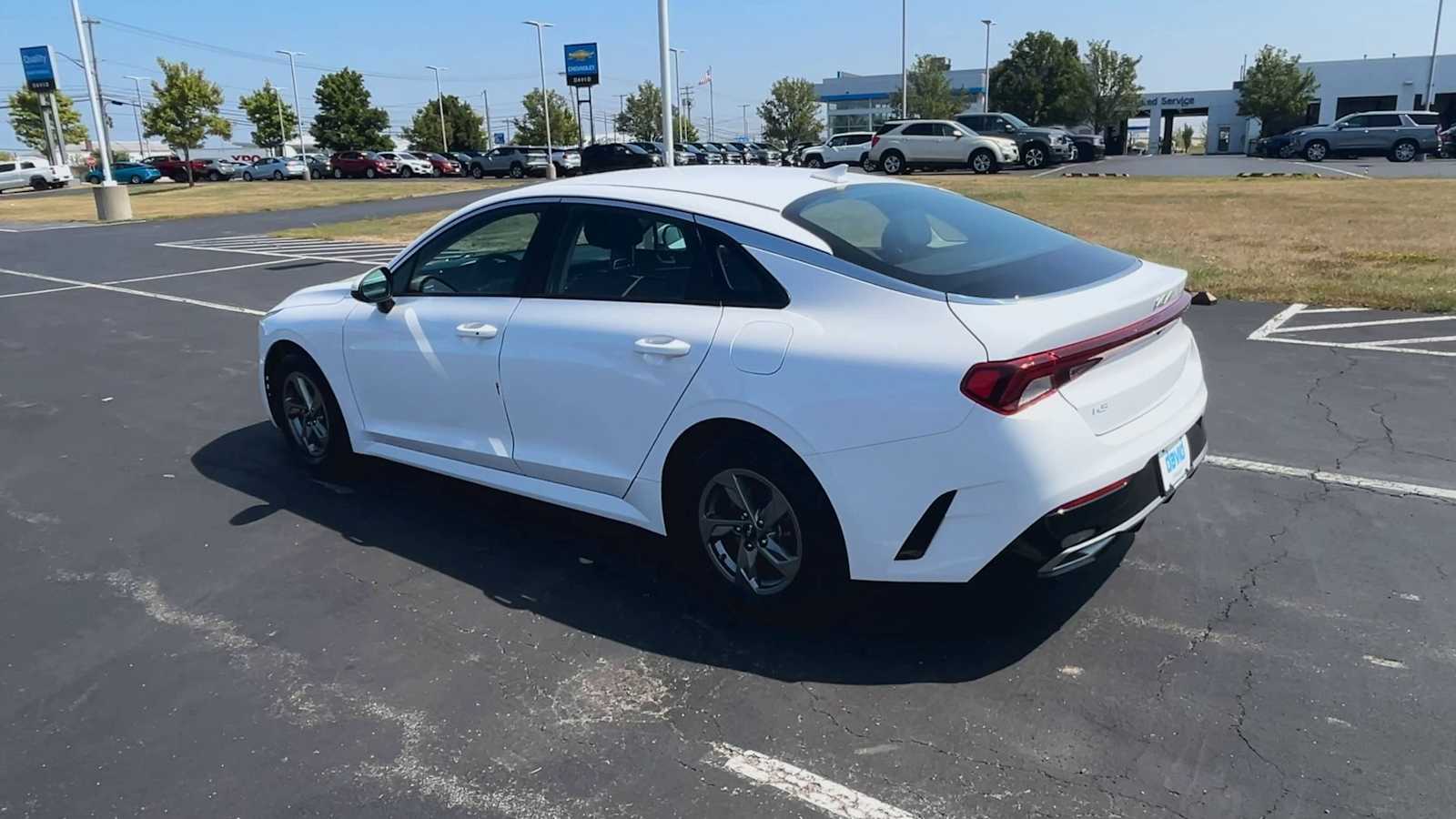 2023 Kia K5 LXS photo 3