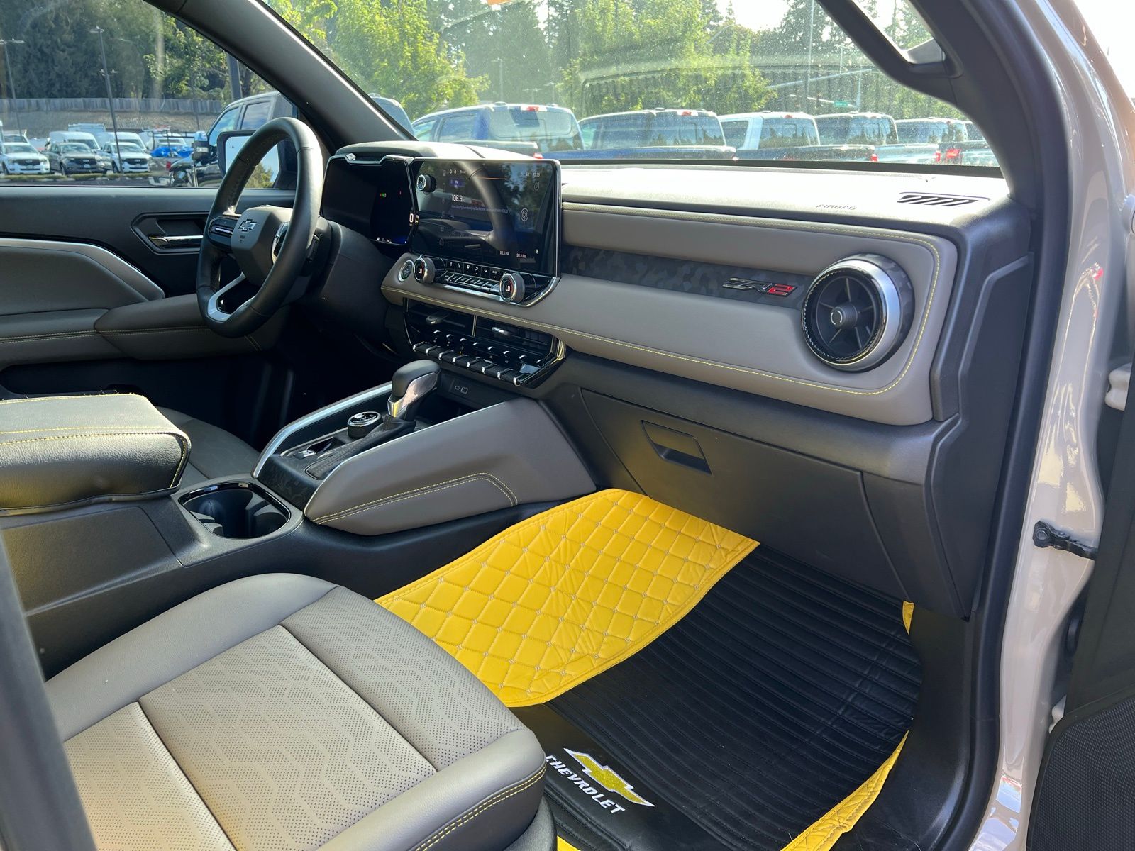 2024 Chevrolet Colorado ZR2 photo 8