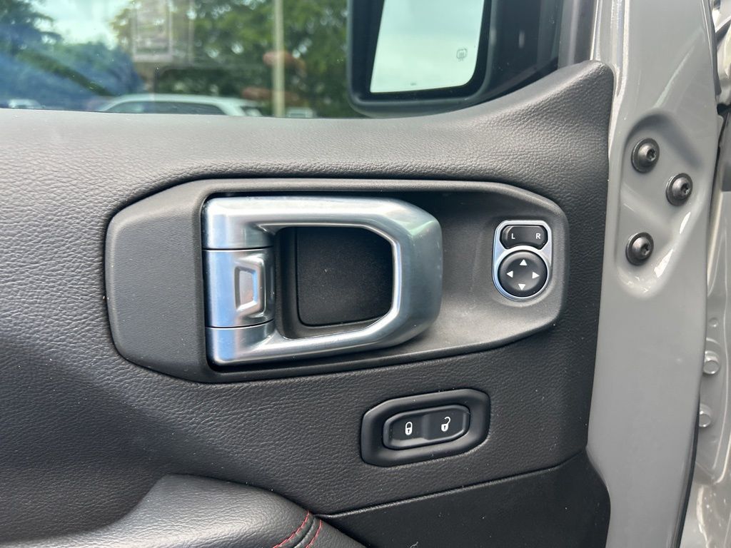 2021 Jeep Wrangler Unlimited Rubicon photo 34