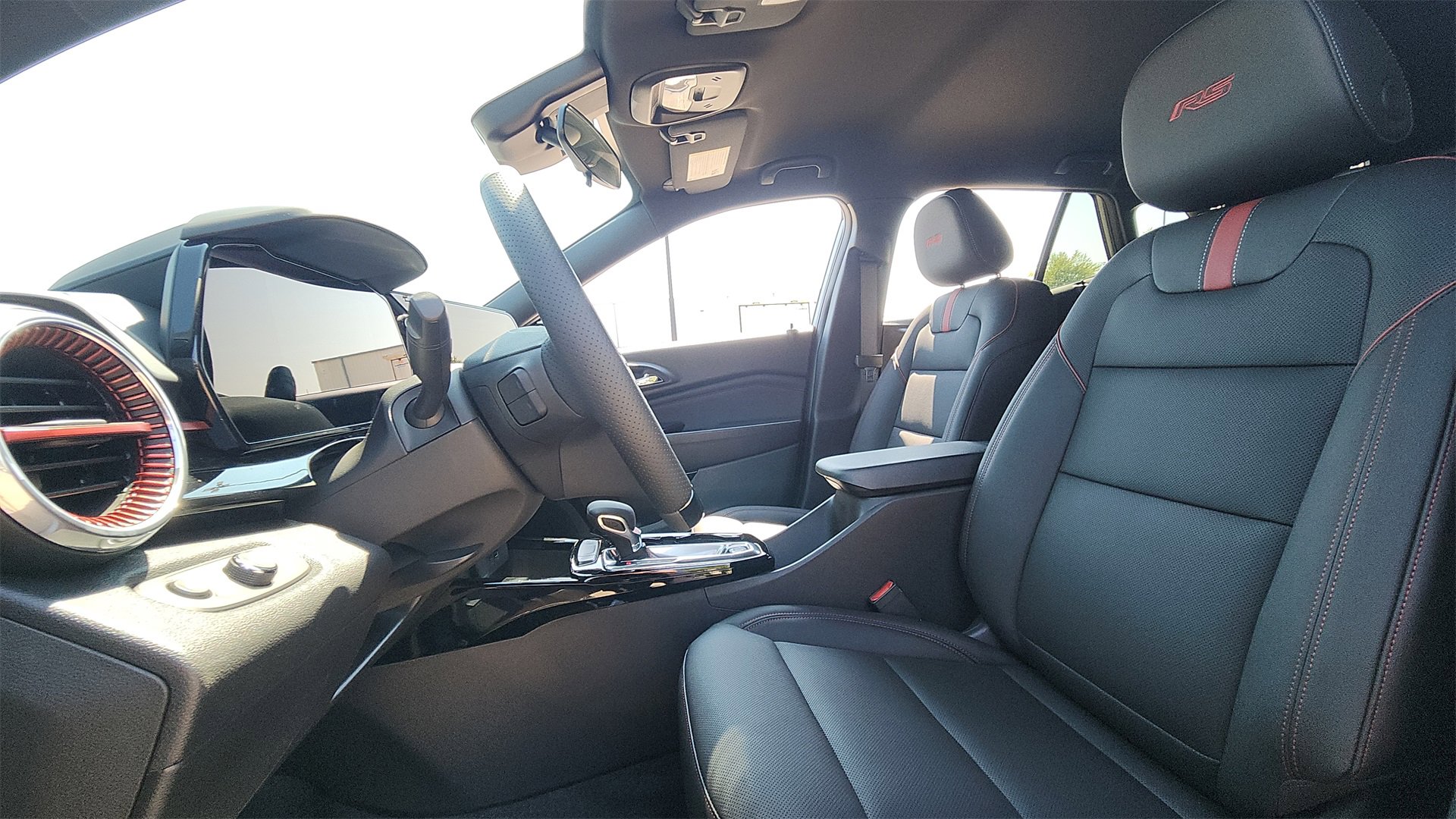 2025 Chevrolet Trax photo 10