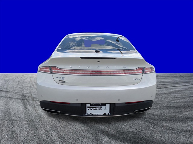 2020 Lincoln MKZ Hybrid Reserve photo 4