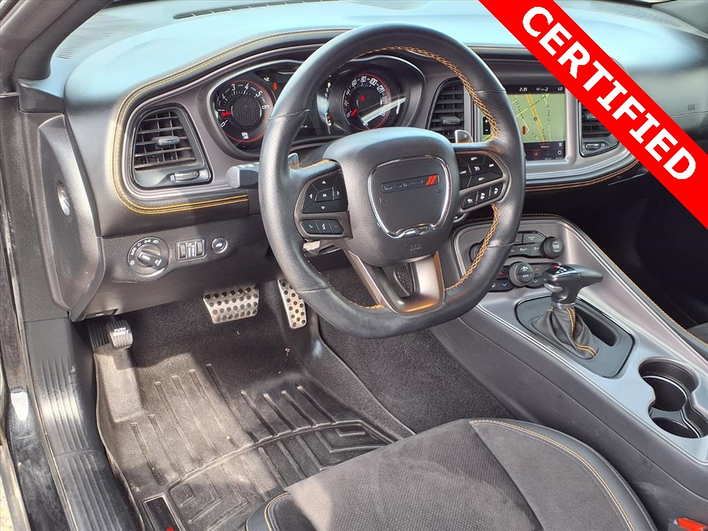 2023 Dodge Challenger GT photo 14