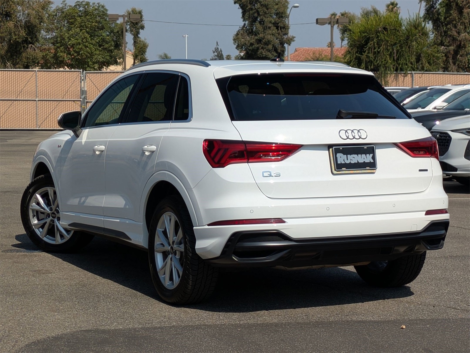 2022 Audi Q3 S line Premium photo 2