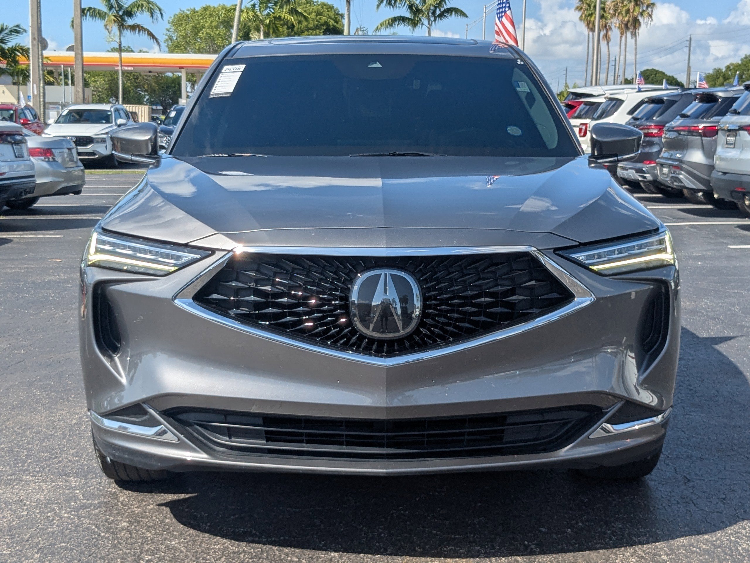 2023 Acura MDX SH-AWD photo 2