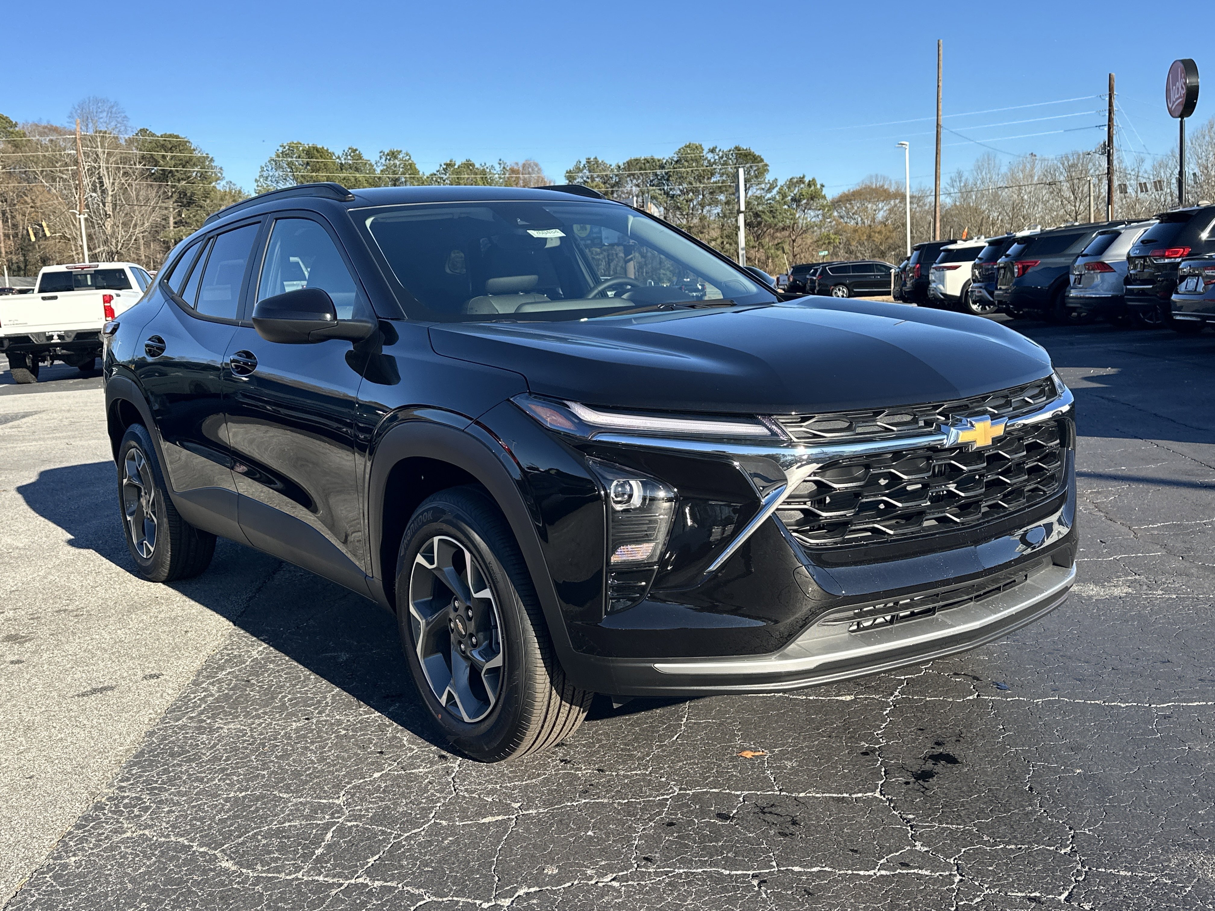 2026 Chevrolet Trax LT's photo