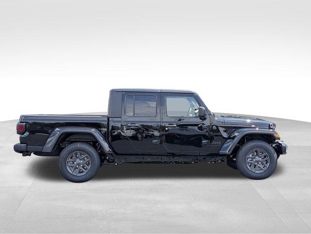 2025 Jeep Gladiator Sport S photo 7