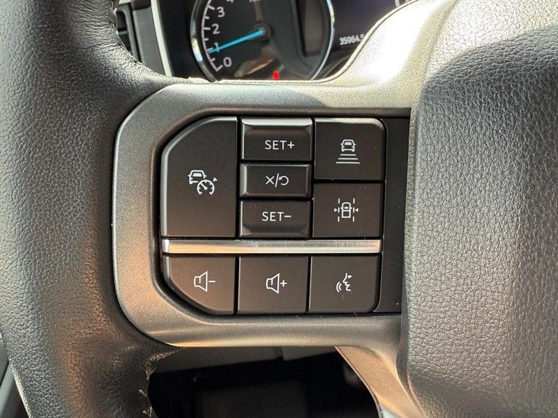 2022 Ford F-150 XLT photo 16