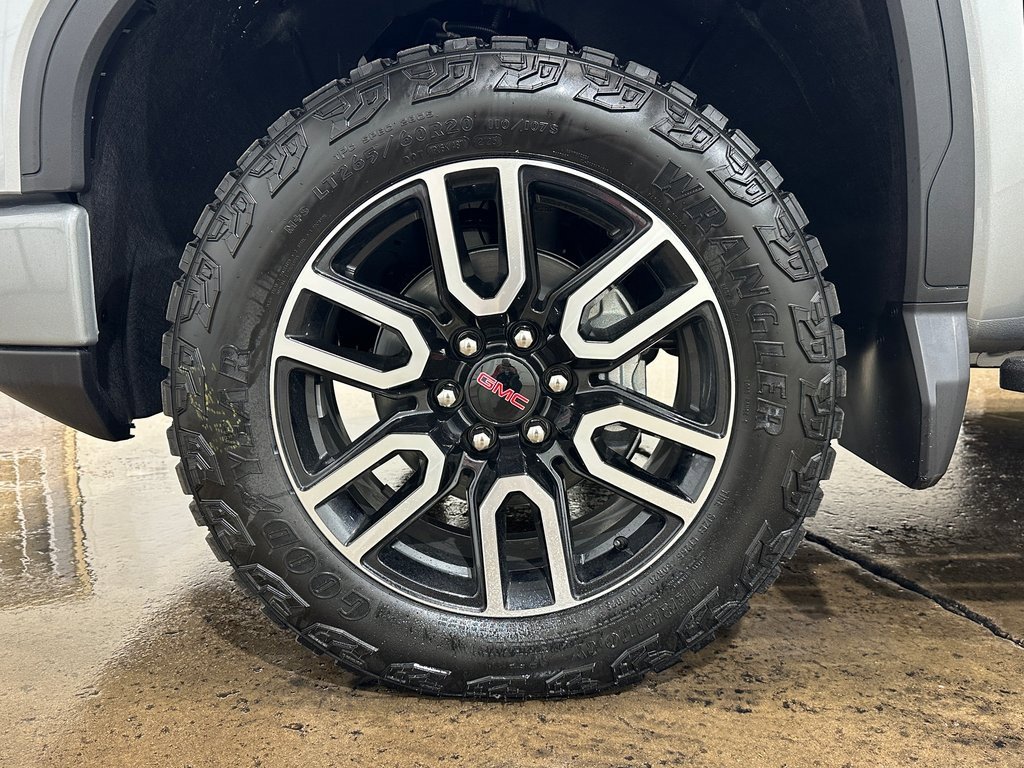 2026 Gmc Sierra 1500 AT4 photo 2