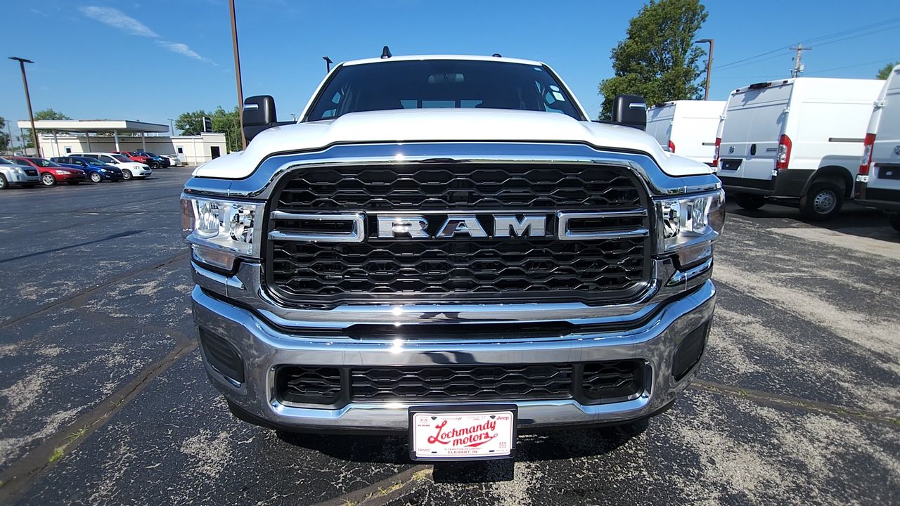 2024 Ram 2500 Tradesman photo 3