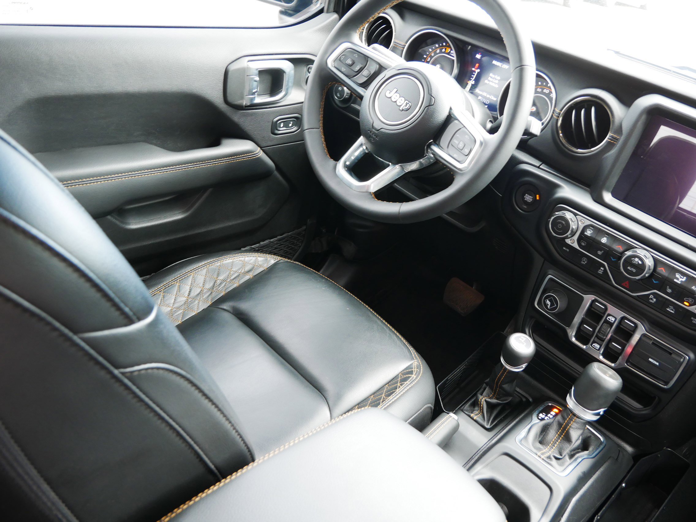 2023 Jeep Gladiator High Altitude photo 16