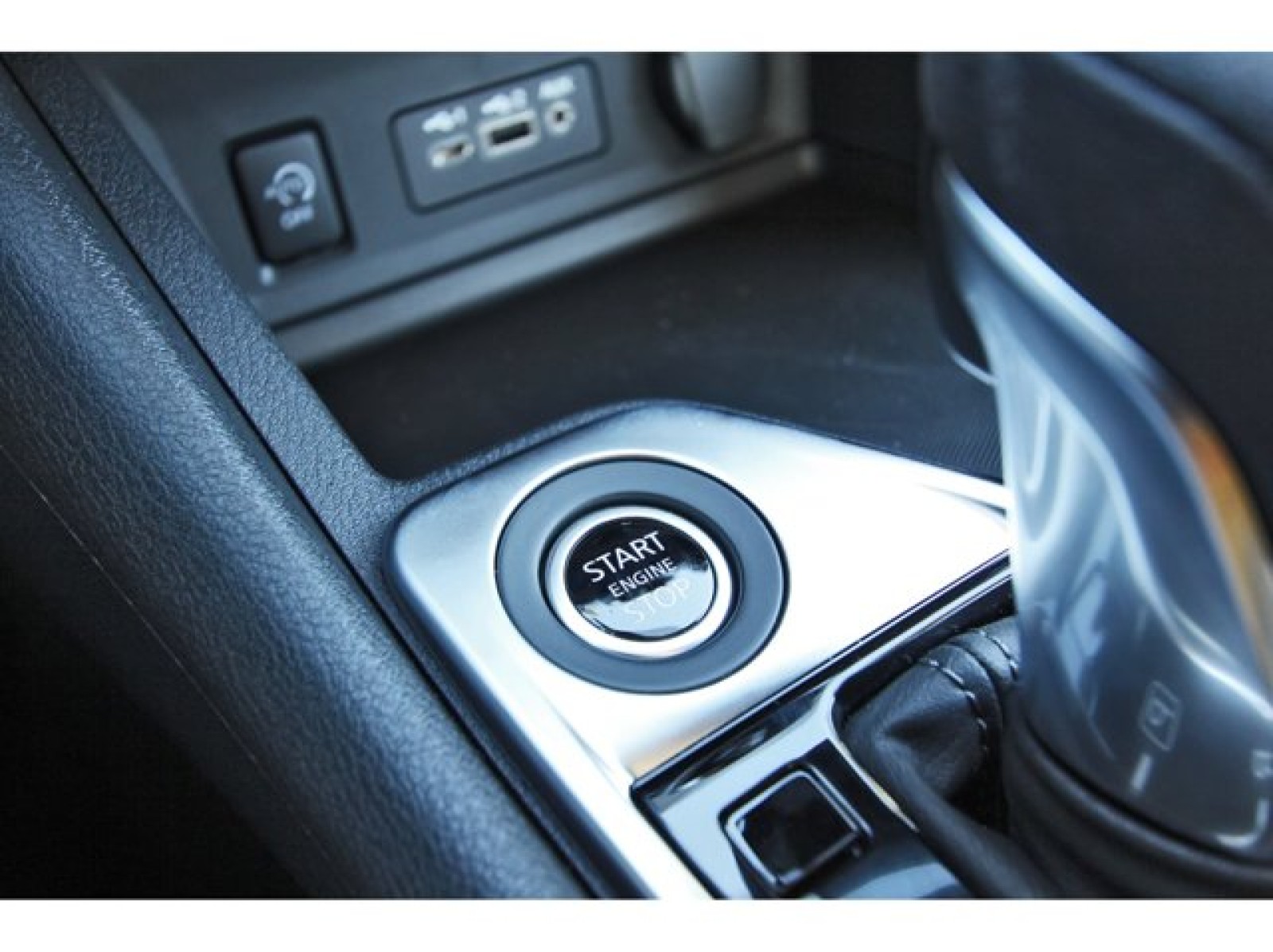 2025 Nissan Sentra SV Black at Robbins Nissan