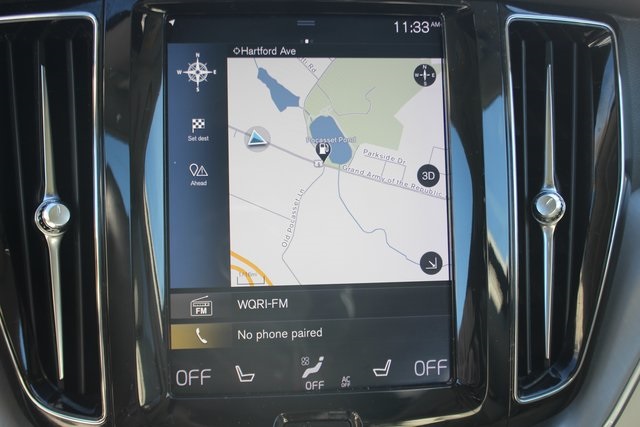 2018 Volvo XC60 T6 Momentum photo 3