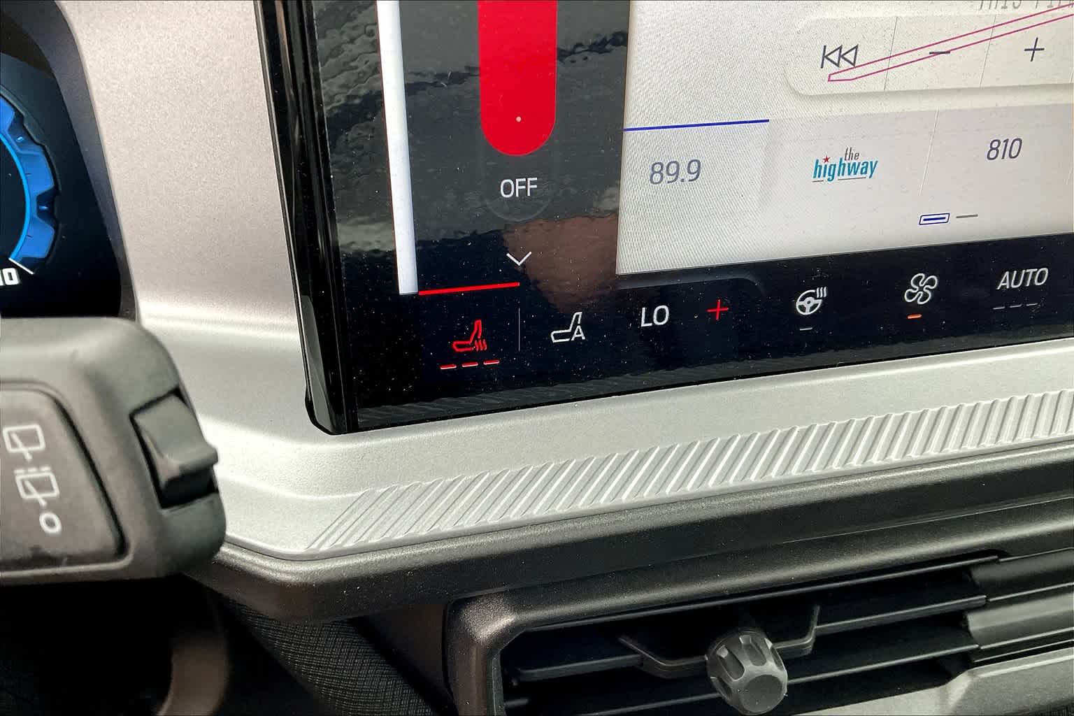 2025 Ford Bronco Sport Outer Banks photo 18