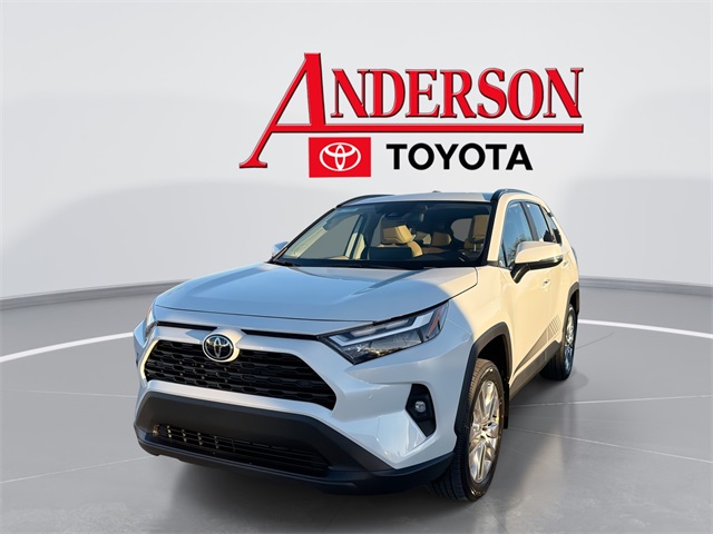 2025 Toyota RAV4 XLE Premium's photo
