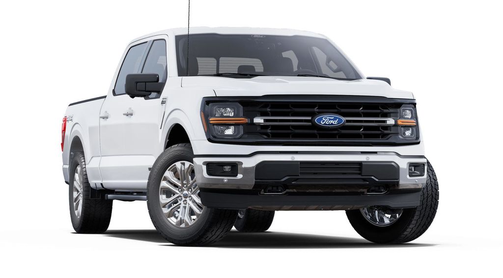 2025 Ford F-150 XLT photo 3