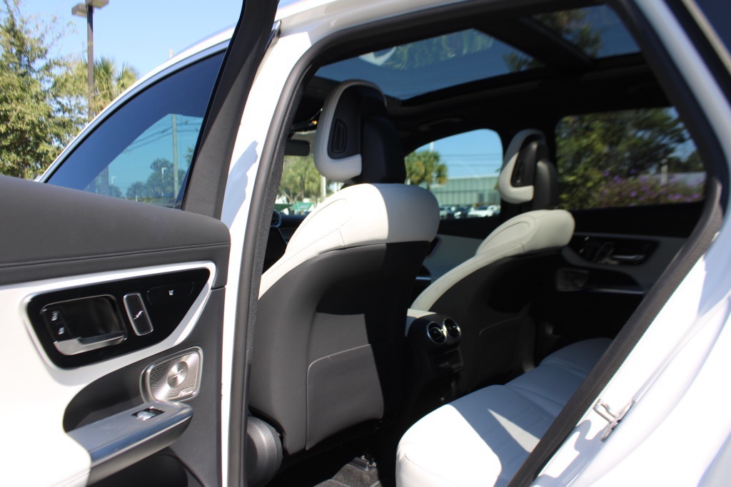 2025 Mercedes Benz GLC 350e 4MATIC photo 21