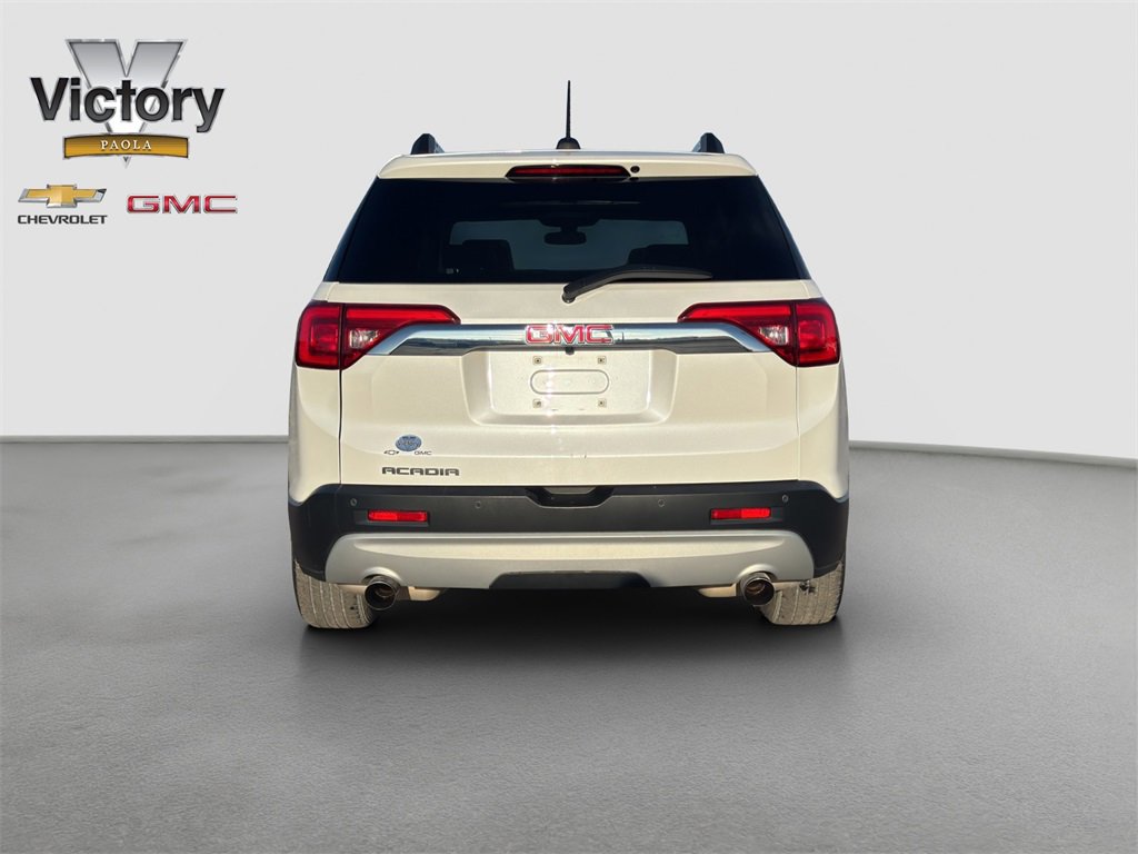 2017 Gmc Acadia SLT photo 4