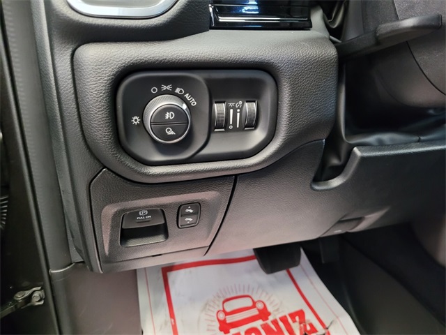 2026 Ram 1500 Laramie photo 19
