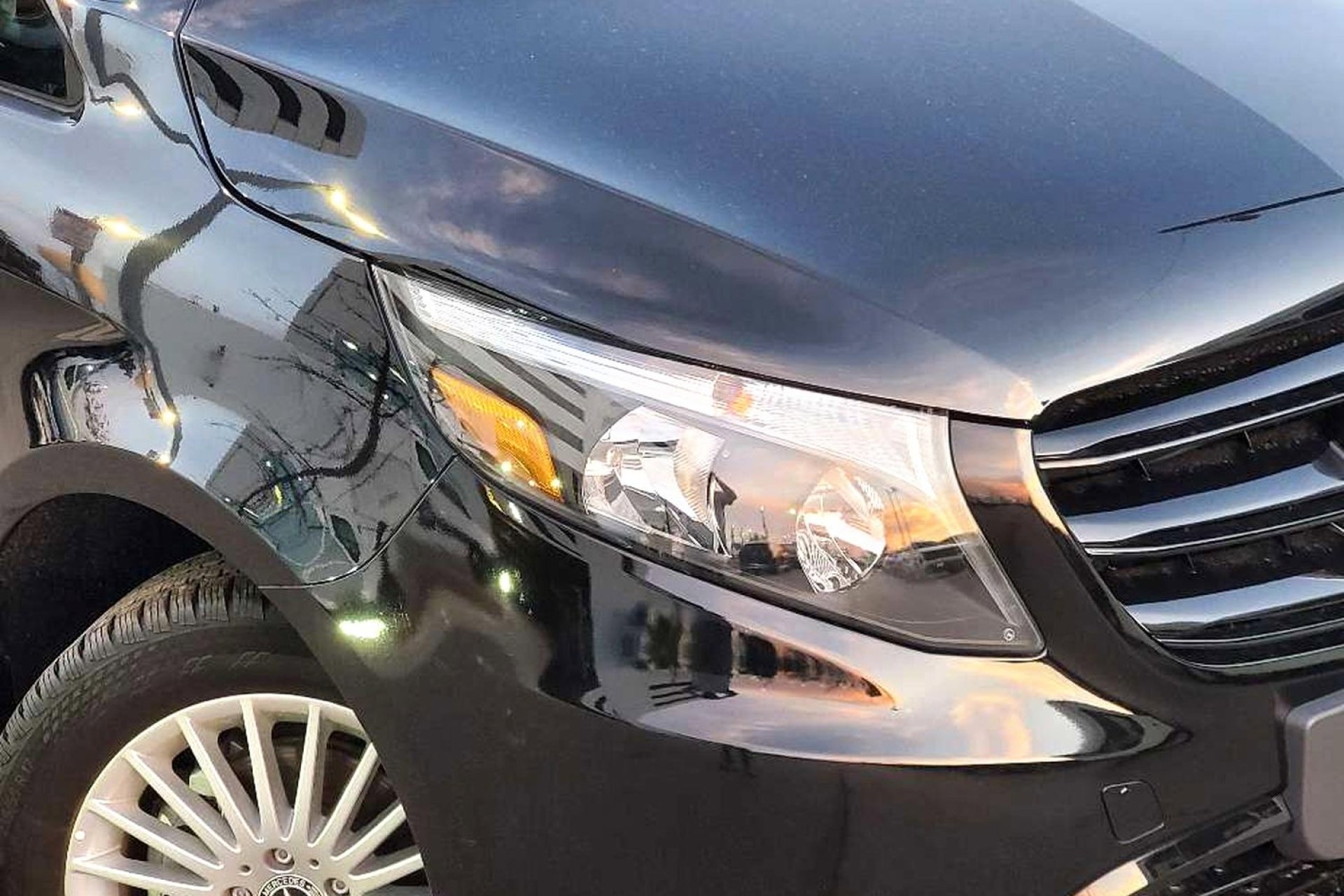 2023 Mercedes Benz Metris Passenger Van photo 37