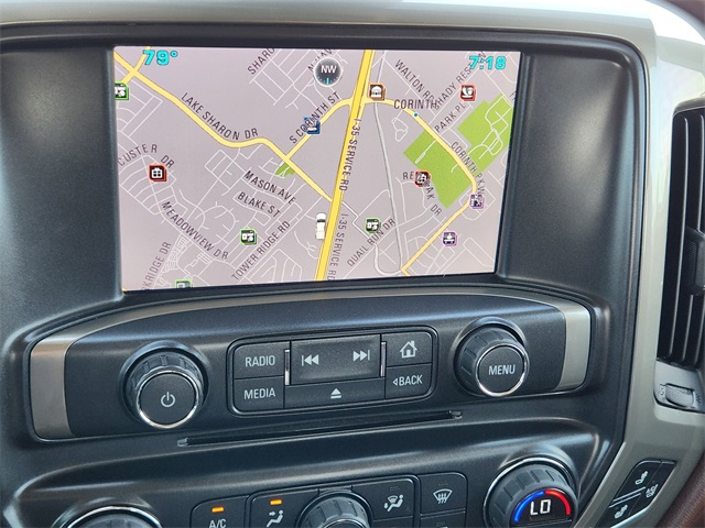 2015 Chevrolet Silverado 1500 High Country photo 14