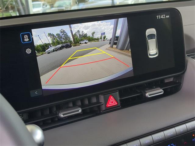 2025 Hyundai Ioniq 5 SE Standard Range photo 23