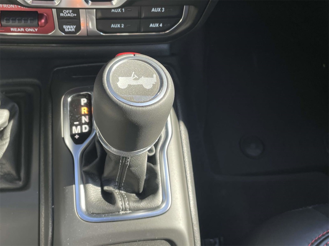 2025 Jeep Wrangler Rubicon photo 17
