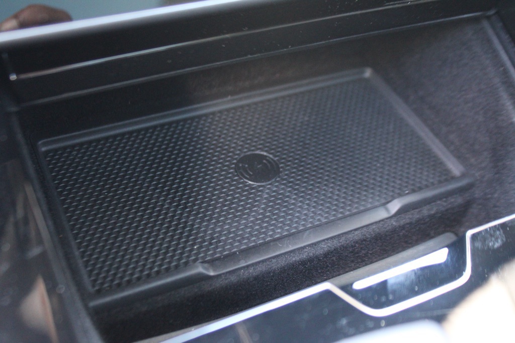 2024 Land Rover Range Rover Sport SE photo 25