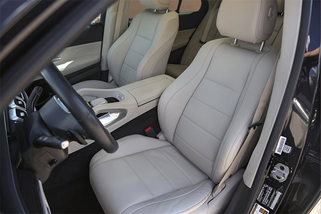 2021 Mercedes Benz GLE 450 4MATIC photo 4