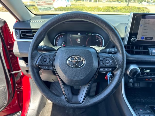 2024 Toyota RAV4 LE photo 4