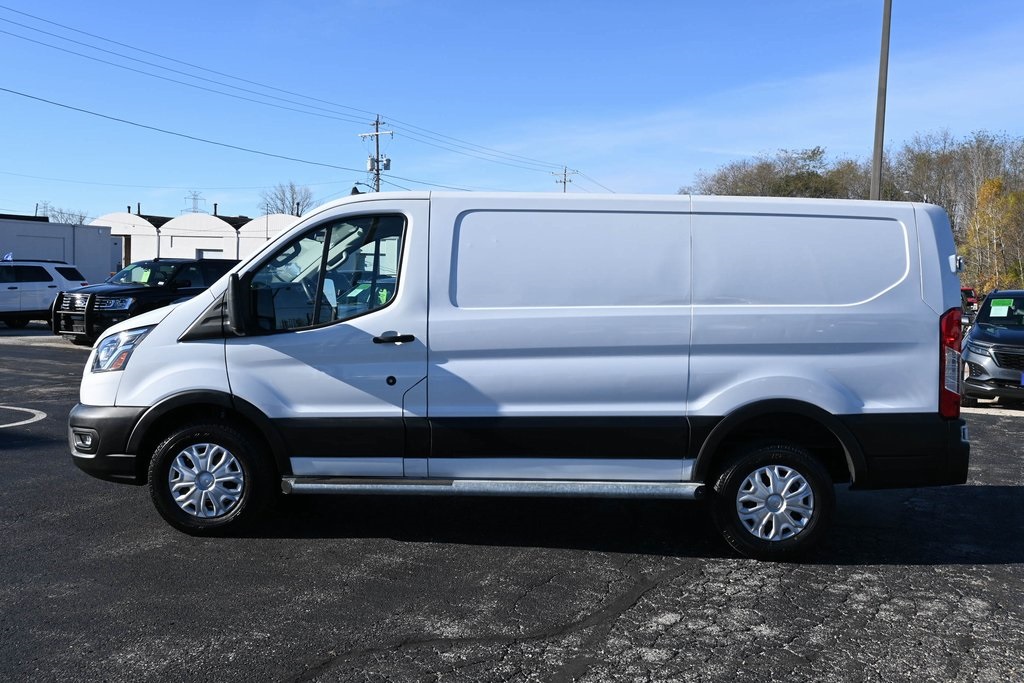 2023 Ford Transit photo 3