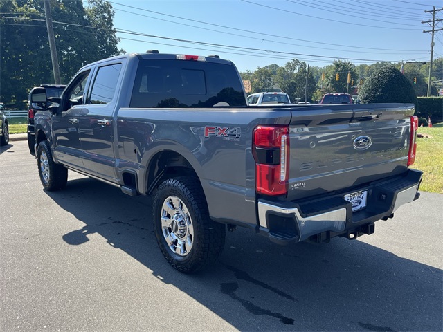 2024 Ford F-250 photo 3
