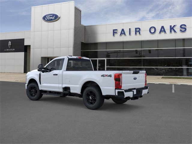 2025 Ford F-350 XL photo 4