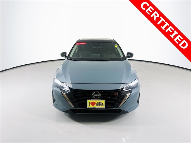 2024 Nissan Sentra SR photo 3