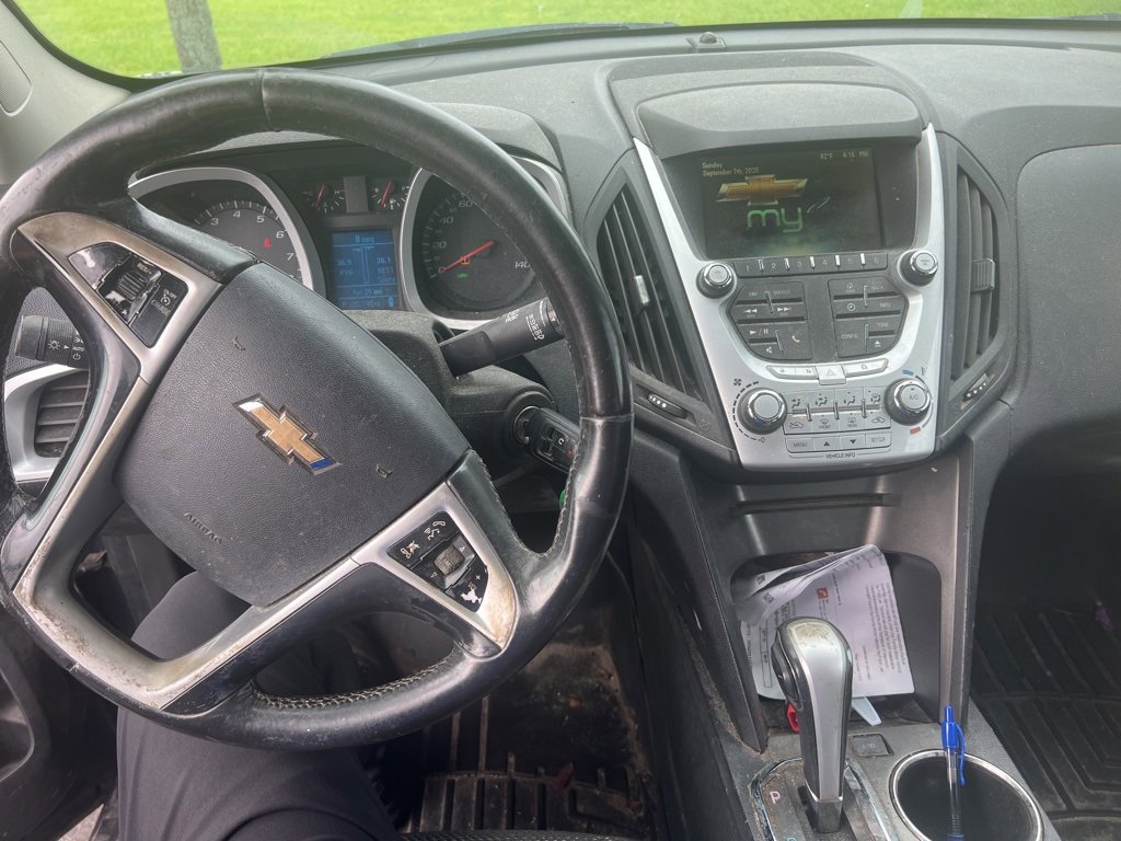 2013 Chevrolet Equinox LT photo 3