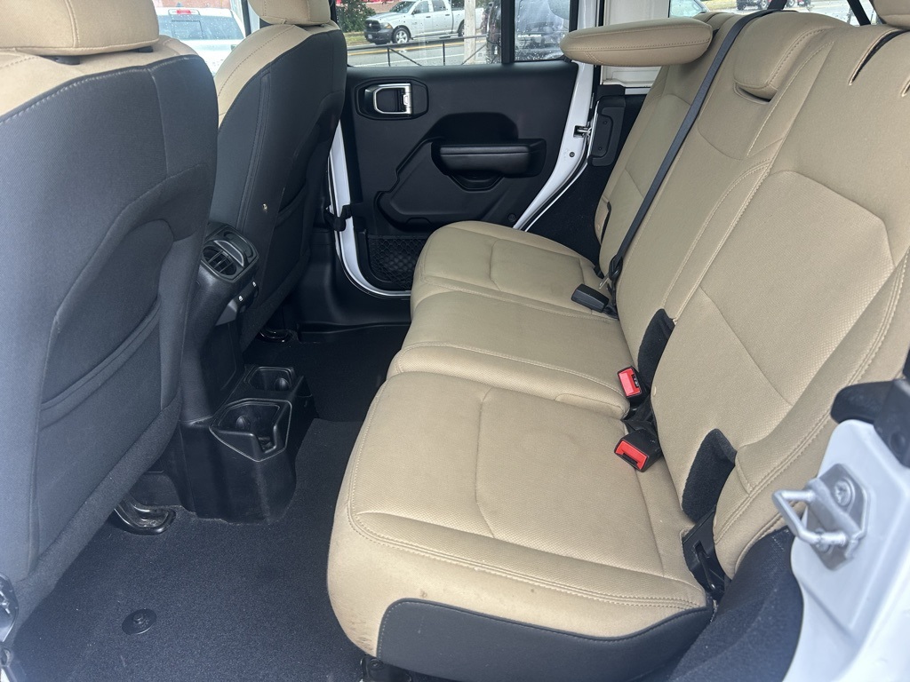 2018 Jeep Wrangler Unlimited Sport S photo 19
