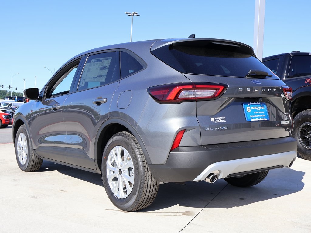2025 Ford Escape Active photo 3