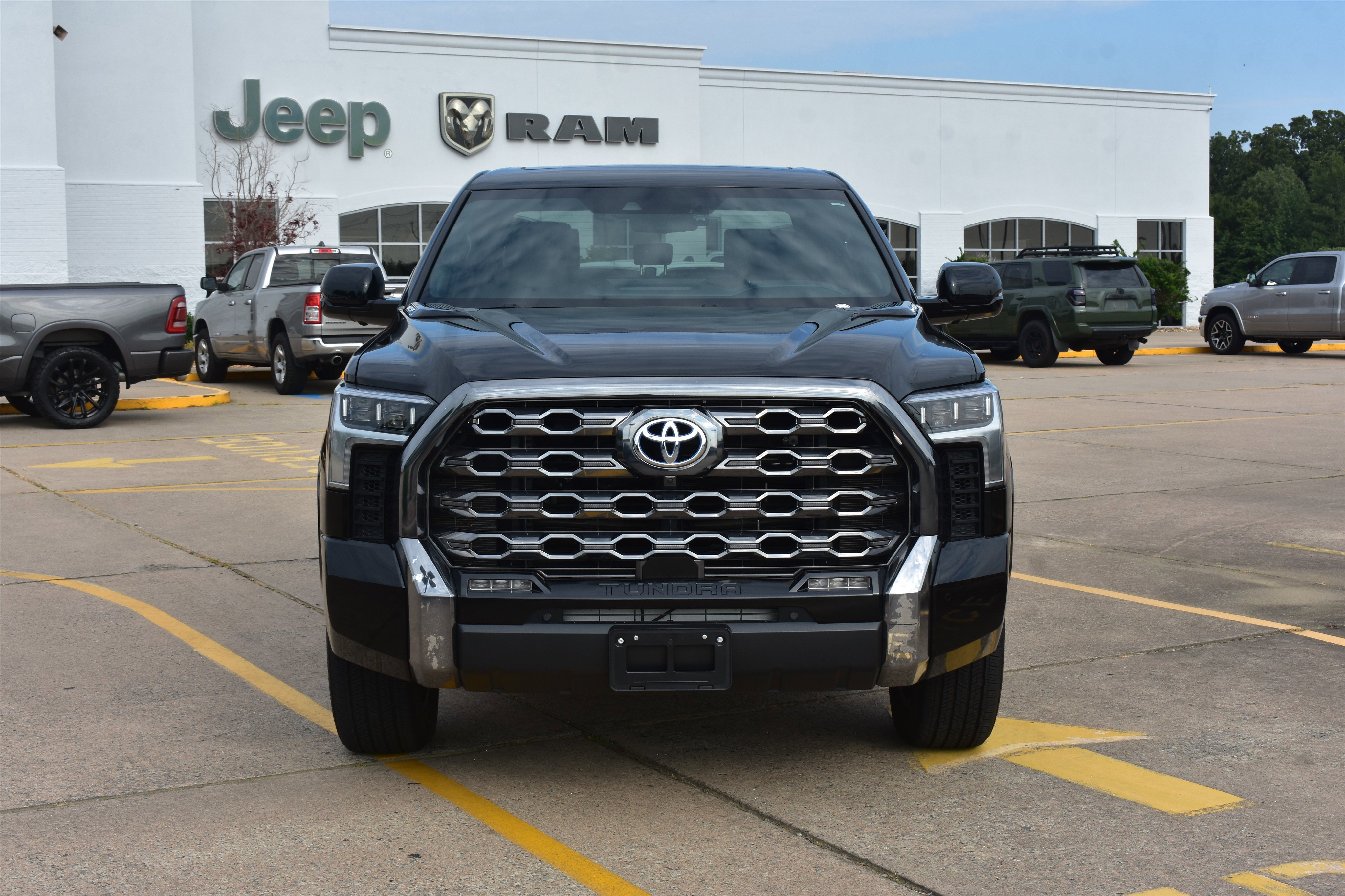 Used 2024 Toyota Tundra Platinum with VIN 5TFNC5DB0RX059270 for sale in Little Rock
