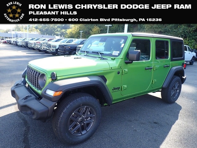 2025 Jeep Wrangler 4-Door Sport S's photo