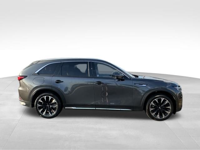 2024 Mazda CX-90 Premium photo 3