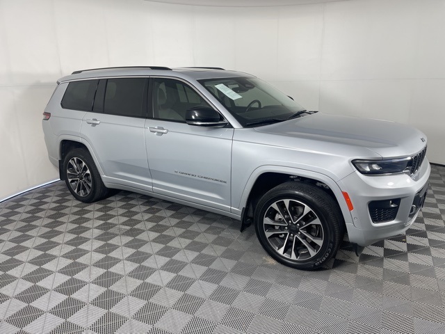 2021 Jeep Grand Cherokee Overland photo 5