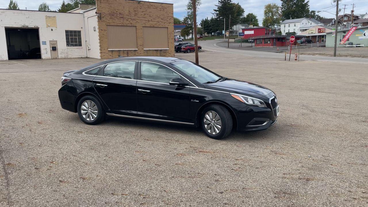Used 2016 Hyundai Sonata Hybrid Base with VIN KMHE24L17GA025666 for sale in Fredericktown, OH